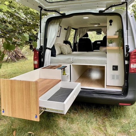 High Sales Aluminum RV Bed with Drawers under The Bed That Can Be Pulled Out To Make A Table