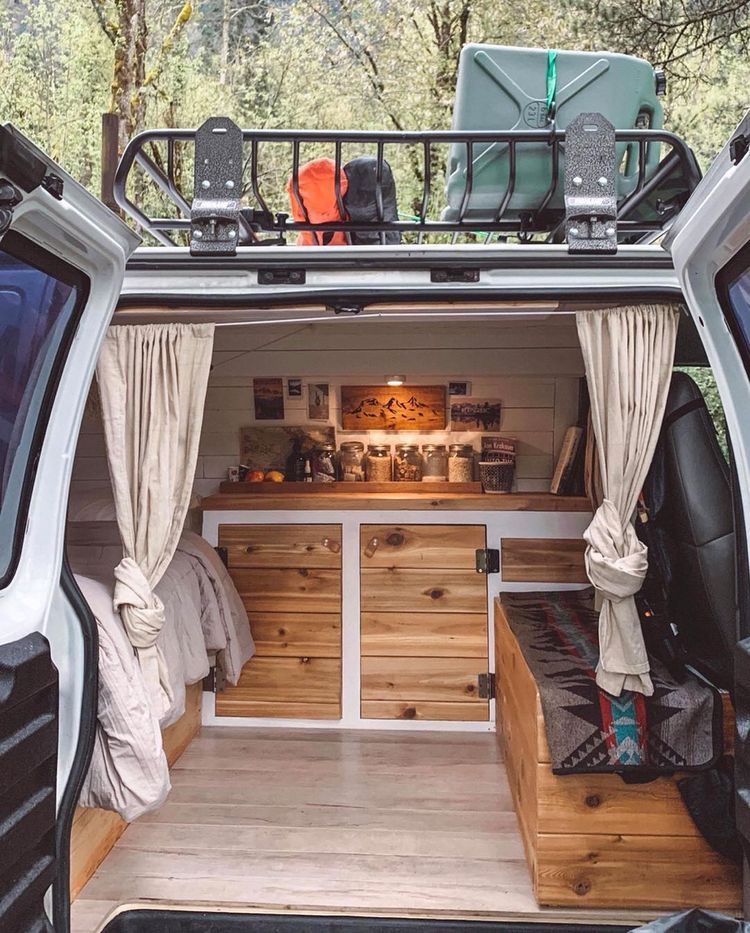 rv kitchen cabinet2