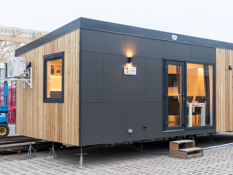 How To Choose High-Quality Interior Furniture For Your Mobile Home?