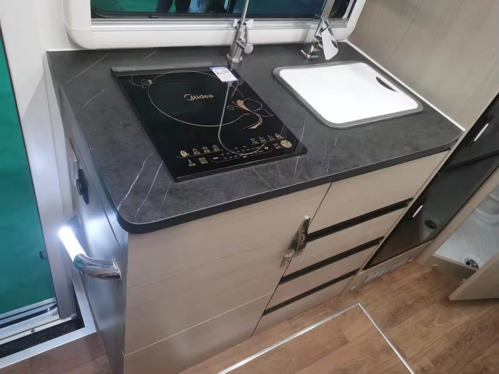 Aluminum Recreational Vehicle RV2 - 副本