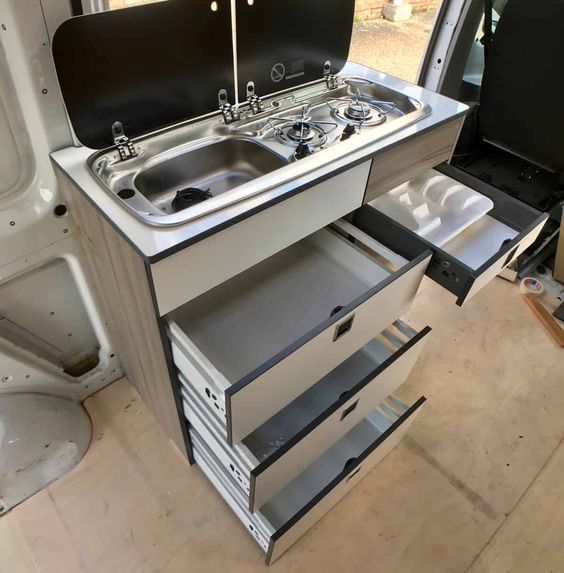 rv kitchen cabinet4