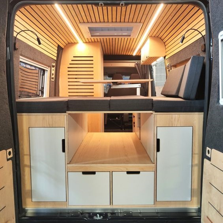 Lightweight Aluminum Caravan Furniture RV Bed with Under-bed Cabinet And Drawers