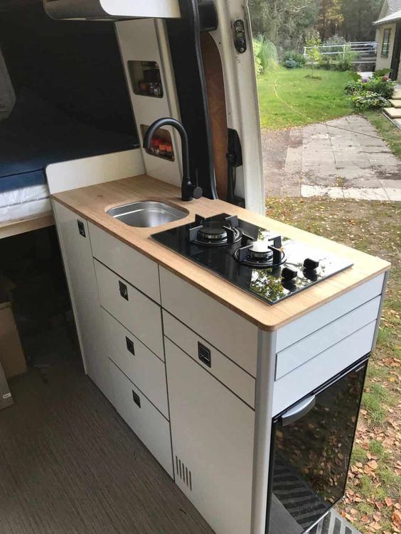 rv kitchen cabinet1