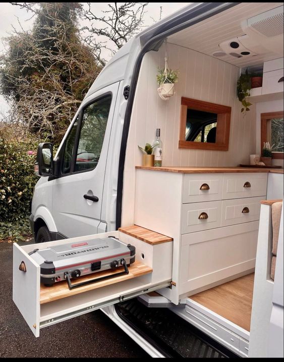 rv kitchen cabinet2