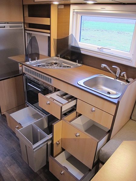 rv kitchen cabinet3