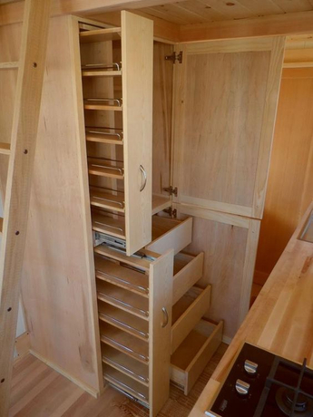 Large Storage Space RV Wardrobe Aluminum Wardrobe Waterproof Anticorrosive And Insect Resistant