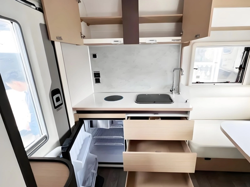 How Can Aluminum Furniture Improve Your RV's Fuel Efficiency?